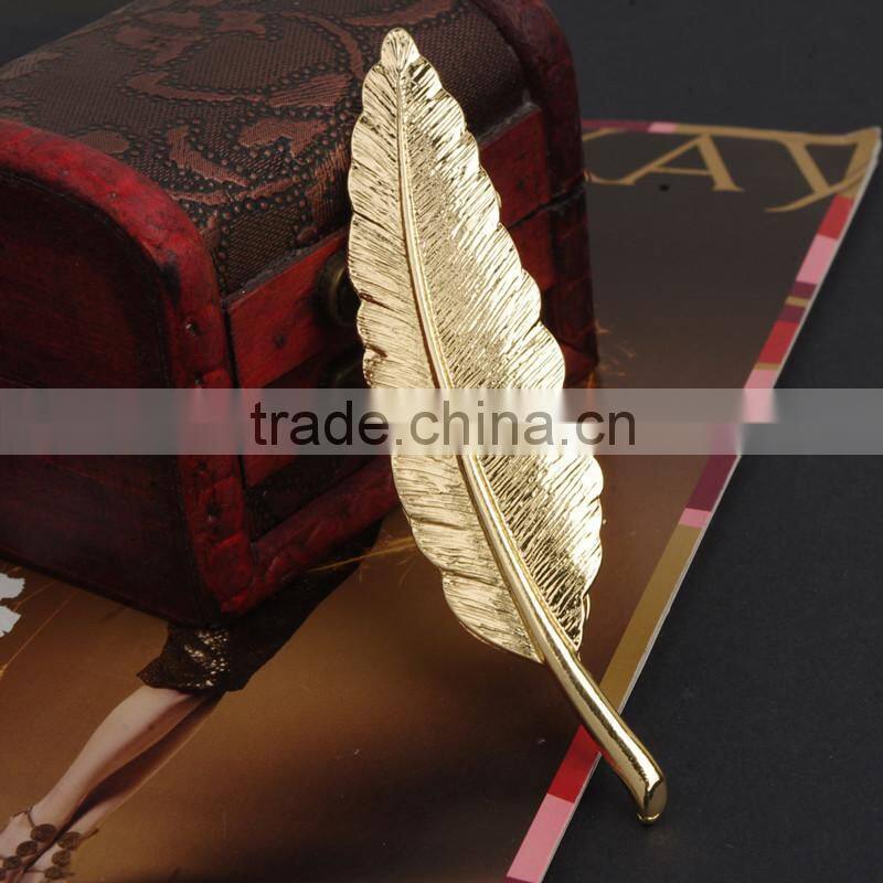 Cheap Wholesale Eyeglass Holder Leaf Brooch