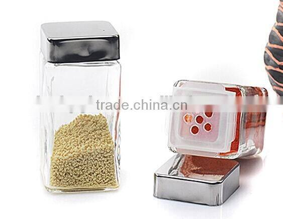 Kitchen glass jars for spice storage