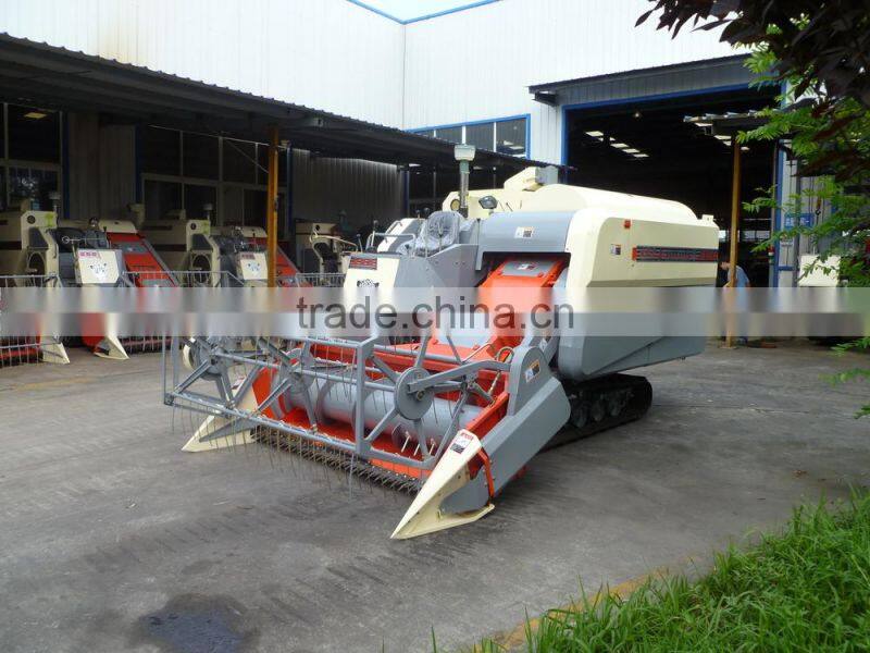 K--BOS 4LZ-4.0Z COMBINE HARVESTER