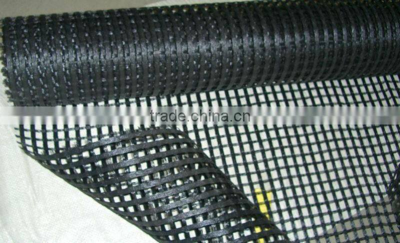 Geogrid reforcing embankment of road/car park/railway/airport