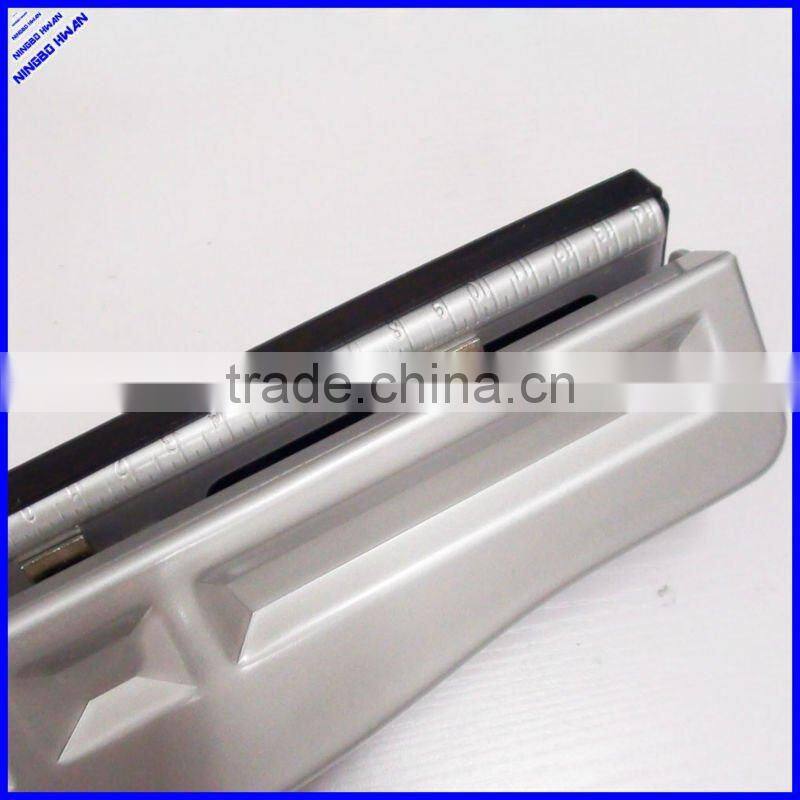2015 new design cheap flat plastic 3 ring binder hole punch