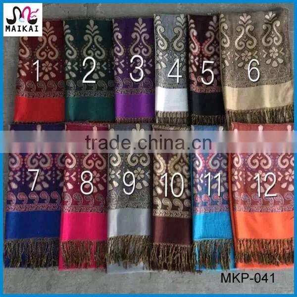 Alibaba wholesale high fashion jacquard viscose pashmina shawl