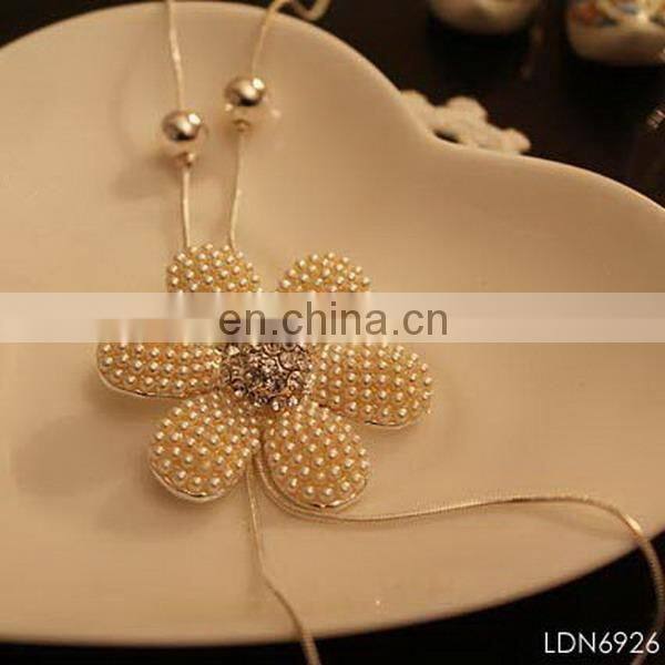 New arrival wholesale fashion flower with pearl south korea style necklace jewelry
