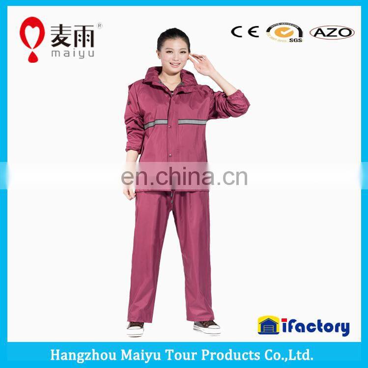 Leisure ladies breathable pink reflective clear thick pvc raincoat wholesale