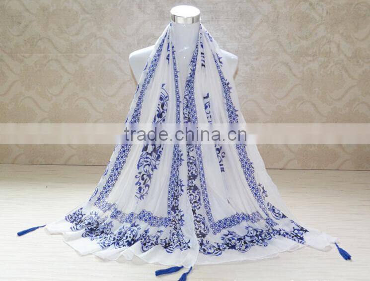Autumun Winter Fashion Blue And White Porcelain Printing Cotton Pashmina Scarf With Tassel