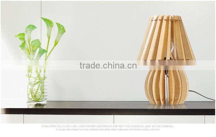 JK-879-12 Fashion style wooden table lamp classic lamps antique LED Wooden table Light