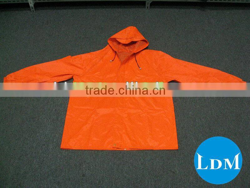 New design Polyester rain suit for working