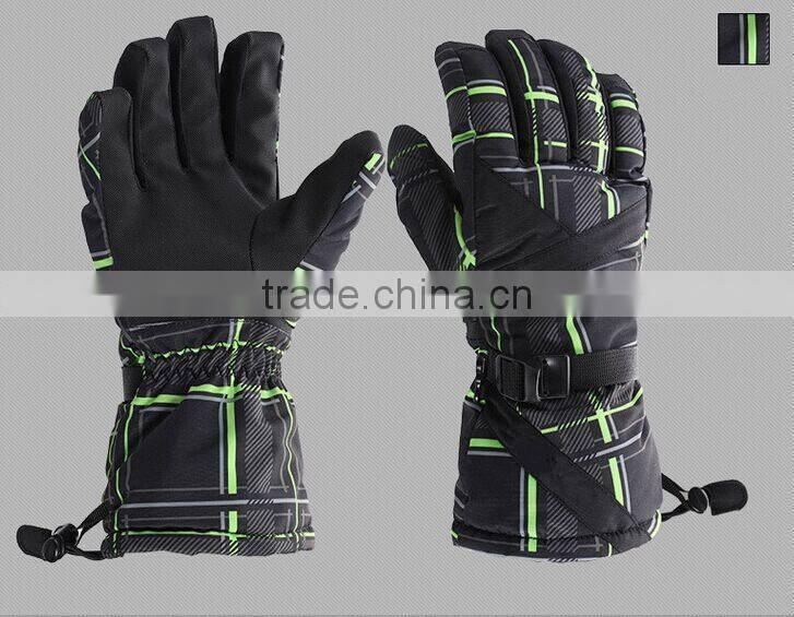 Ski gloves