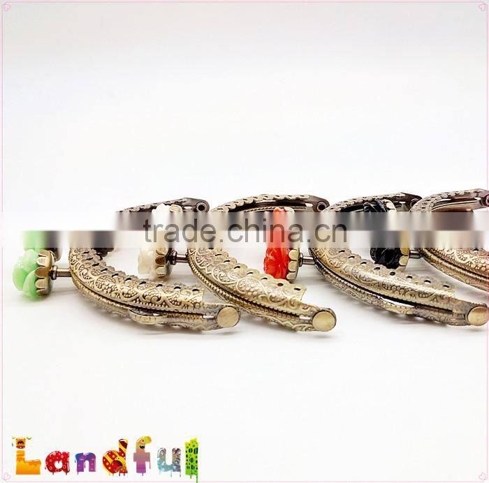 8.5cm Rose Flower Antique Bronze Embossed Sewing Handbag Kiss Lock Frame