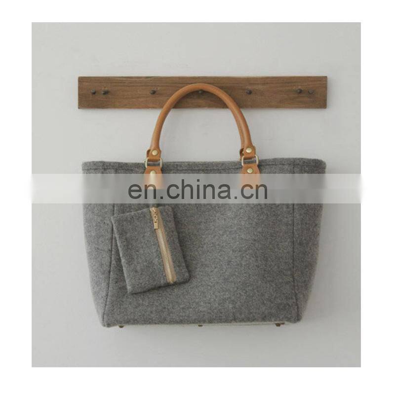 Fashionable customization ladies portable large felt tote bags