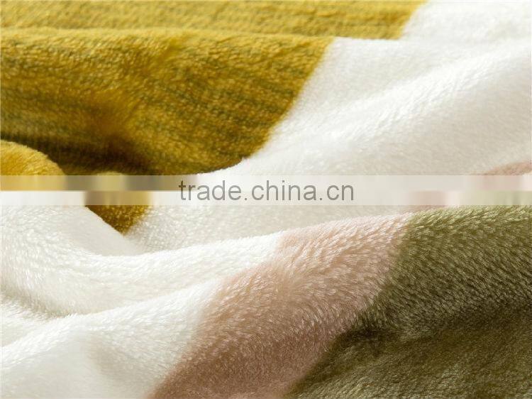 Chinese factory price soft feel 100% polyester coming home blanket