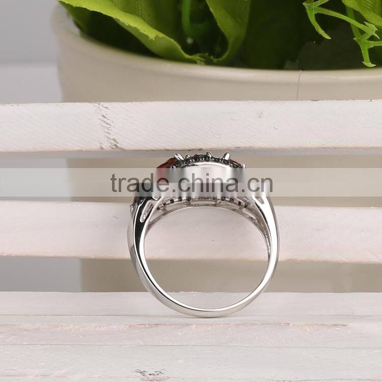 cheap price oval shape hand setting natural garnet black small stone 925 sterling silver ring