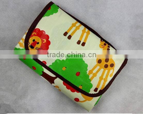 Outdoor Folding Waterproof Beach Mat For Picnic