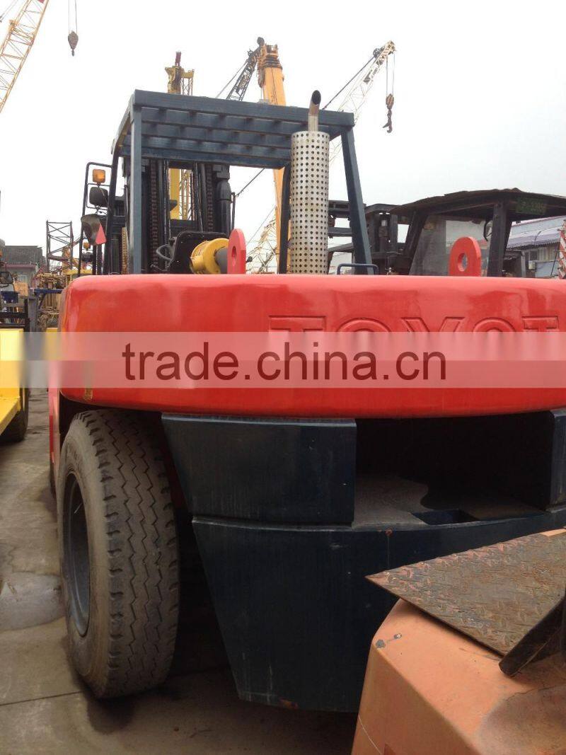 used TOYOTA 15t 25t 30t diesel forklift truck originally japan produced