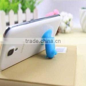 hot sale cute pig handy multifunctional silicone device stand for cellphone ipad
