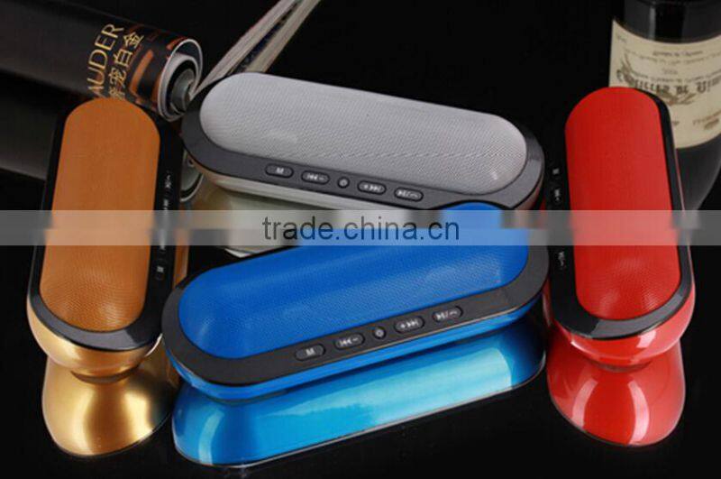 2015 best design bluetooth speaker, super Bass portable mini speaker, Support FM/MIC/TF Card function.