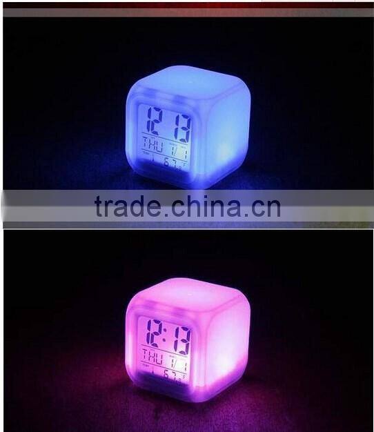 Hot selling 7 color changing led digital alarm clock