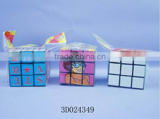 OEM custom artwork speed cube with low price purchased from China factory