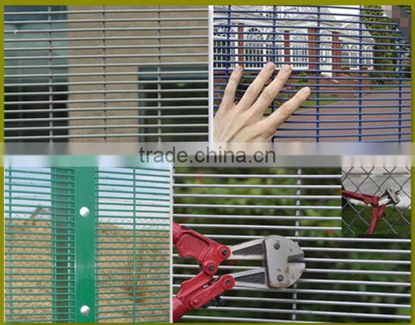 China factory supplying 8 guage 0.5"x3" mesh count edge protective barrier 358 security fencing anti climb mesh panels