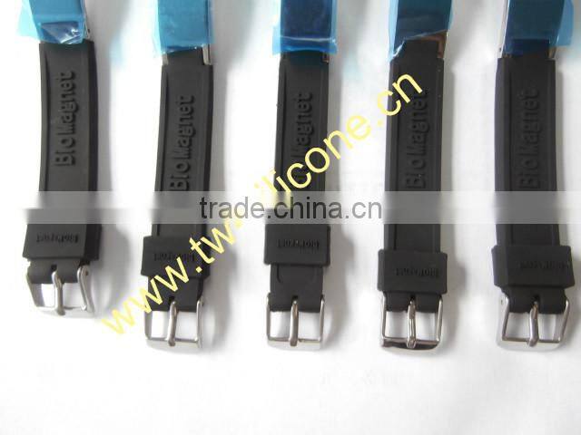 Hot sale sports magnetic silicone bracelet with metal
