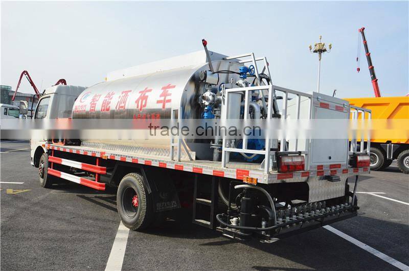 Dongfeng 6000L bitumen sprayer truck
