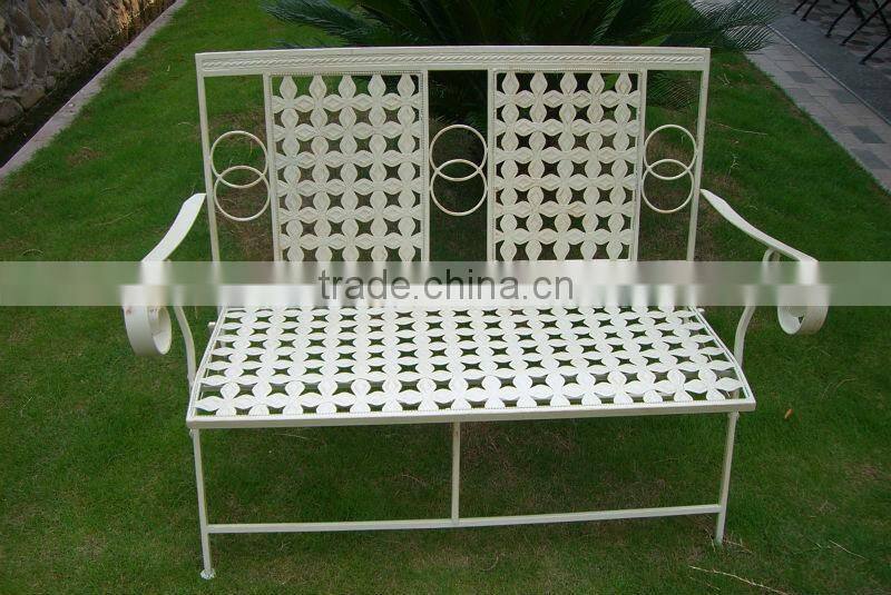 Very Nice Folading Wrought Irons Vintage Classic Unique Retro Patio Metal Half Moon Sofa