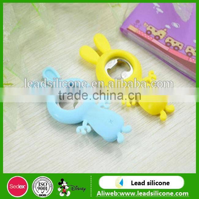 2017 NEW silicone rabbit beer bottle opener