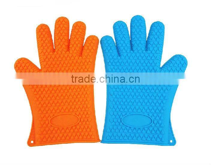 2017 hot selling silicone gloves with fingers