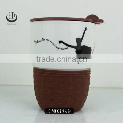 porcelain mugs and cups with lid and base,ceramic mug with silicone lid