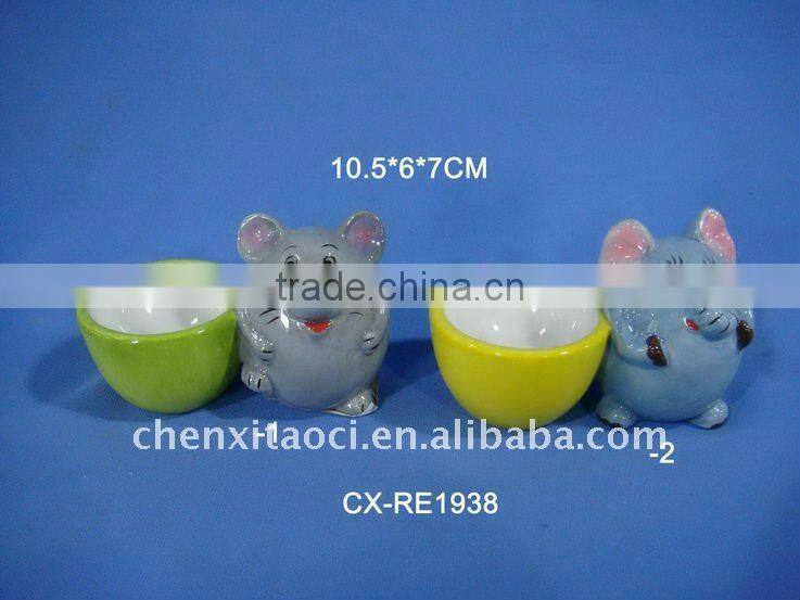 Ceramic rabbit easter egg cup holder