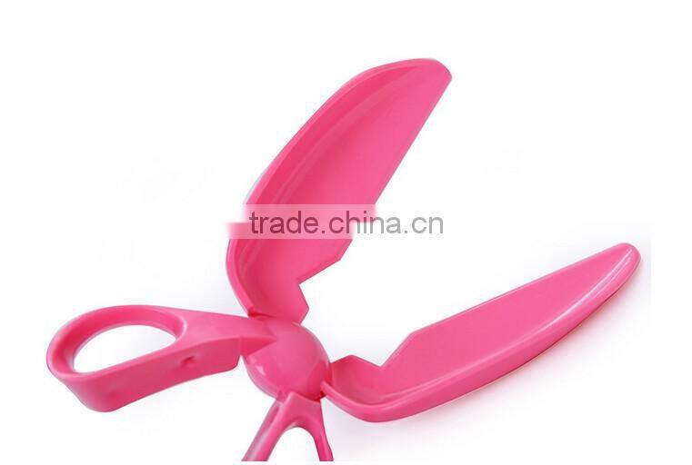 Pet Dog Waste Scissor Pooper Scooper Sanitary Tool Pickup Tools