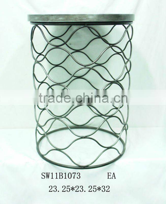 metal-net decorative table