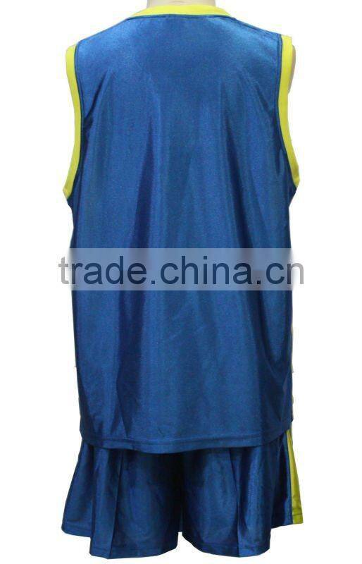 New style basketball set for 2013