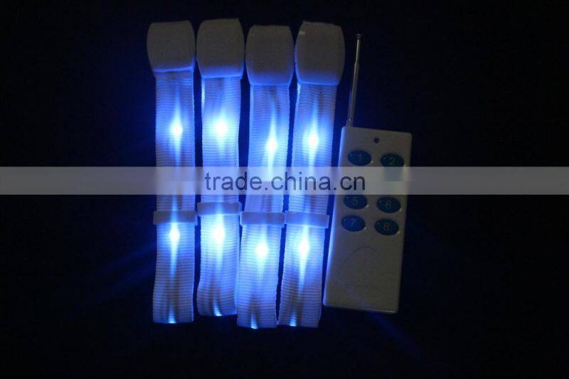 2015 remote control LED fabric wristband specially for big party or vocal concert
