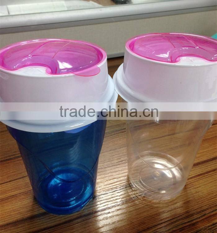 Popcorn and drink holder 2 in 1 snack and drink cup