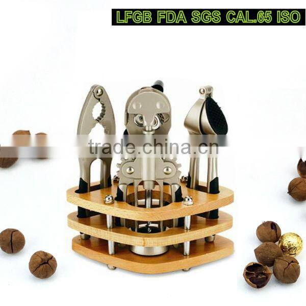 Kitchen gadget set with wine corkscrew,can opener,garlic press,nutcracker
