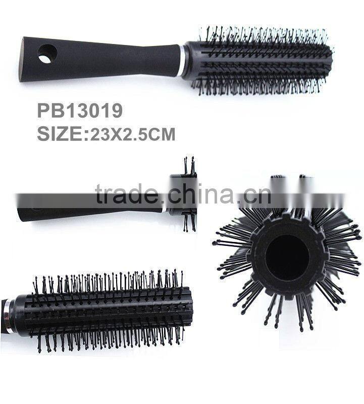 round hair brush ,beauty prodct,hair dressing