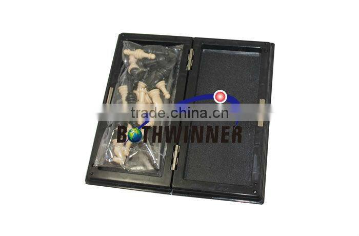 Magnetic Games Chess Set