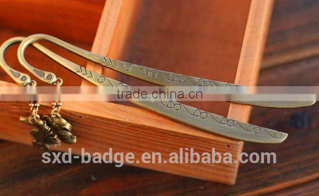 Bright 3D nickel plated cute cartoon bookmarks decoration for readers