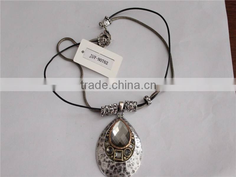 Superior Quality Best Price White Gold Plated Necklace