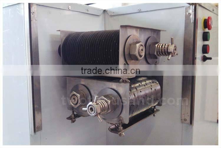 25MM Thickness 800 KG/Hour Fresh Meat Slicer Cutter used for Meat Dicer