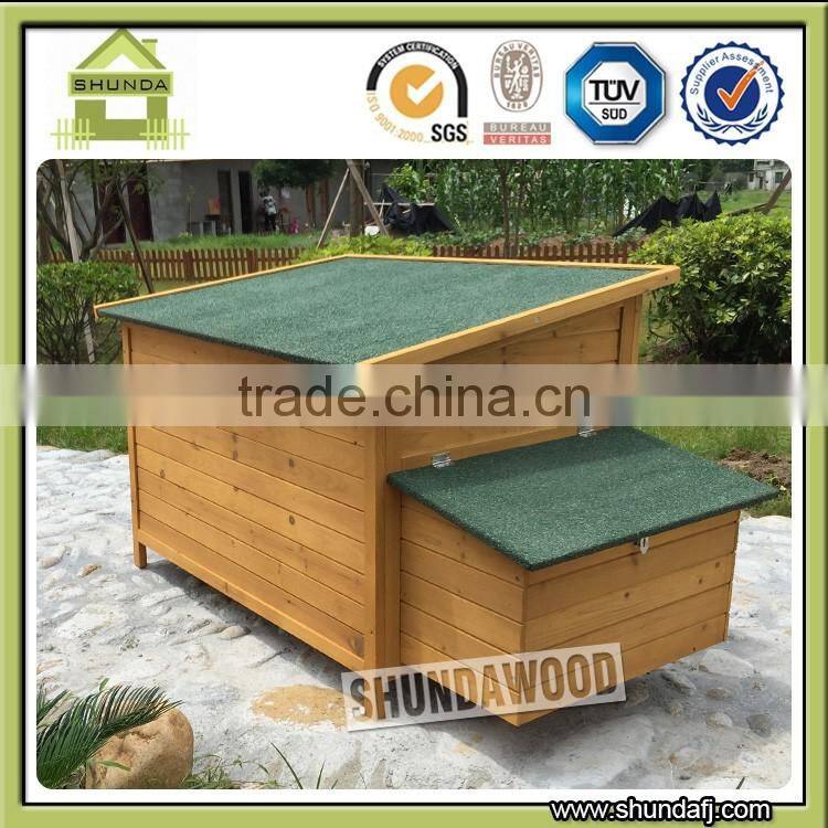 SDC07 Flat Roof Wooden Chicken House