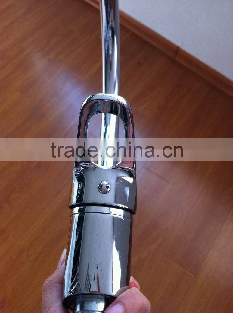 brass water saver kitchen faucet