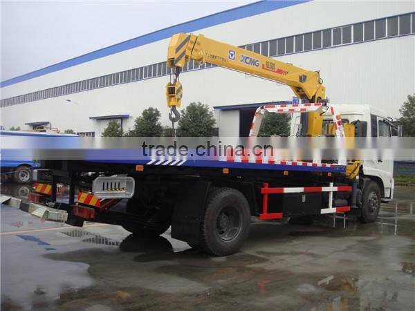 Dongfeng new 5 tons kunckle crane mounted towing wrecker