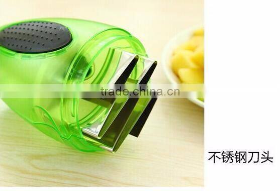 cy289 Kitchen Tool plastic Garlic Ginger Grinder Twist Press Onion Garlic Mincer