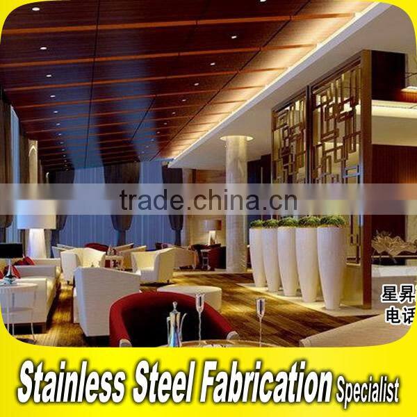 Custom Made Luxurious Stainless Steel Interior Hotel Lobby Decoration