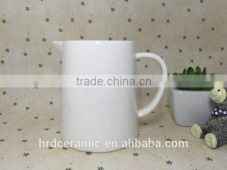 Stocked Hot selling ceramic pot/milk pot/sugar pot