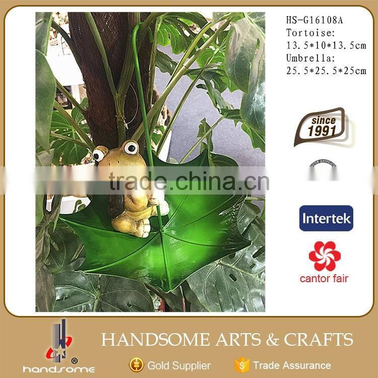 Garden Outdoor Decoration CeramicTortoise Figurine Animal Statue and Iron Umbrella Metal Bird Feeder