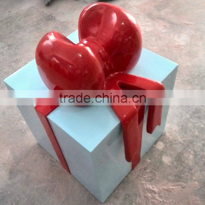 Outdoor FRP Christmas grey gift case decoration