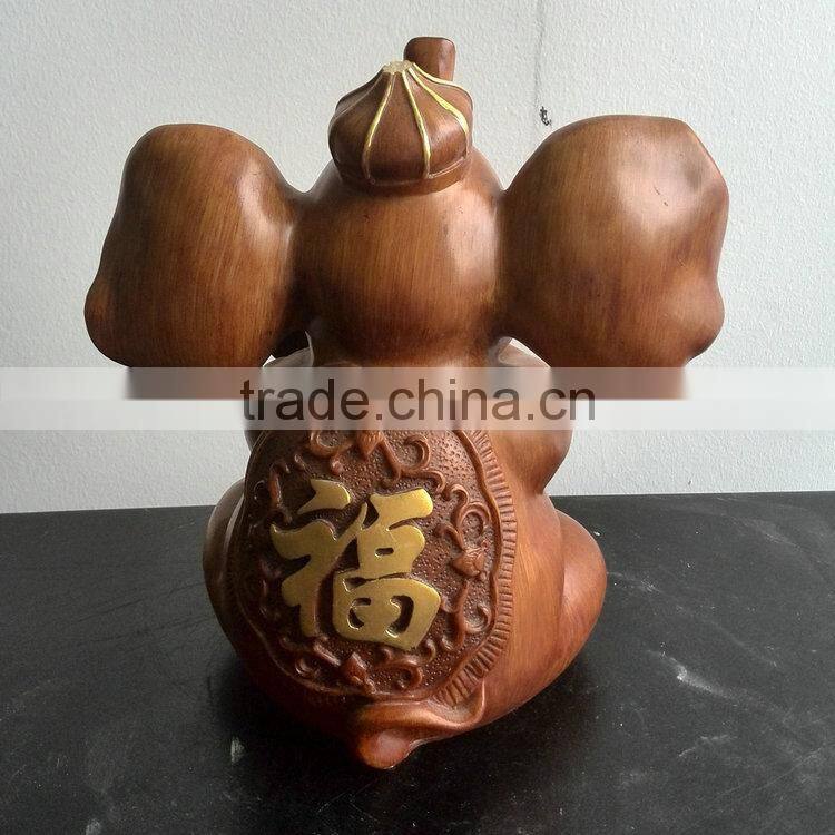 Resin small elephant mascot decoration